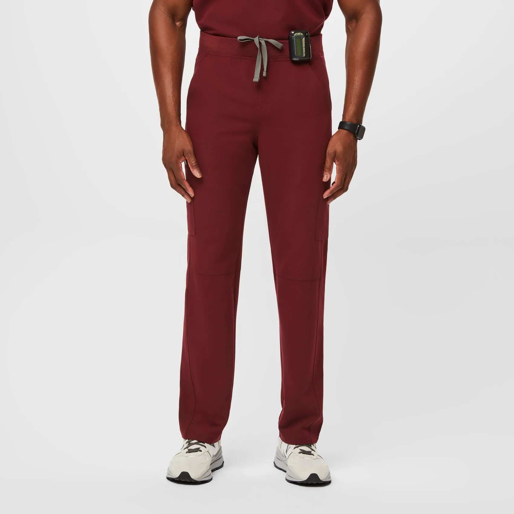 Men's Burgundy Axim™ - Short Cargo Scrub Pants
