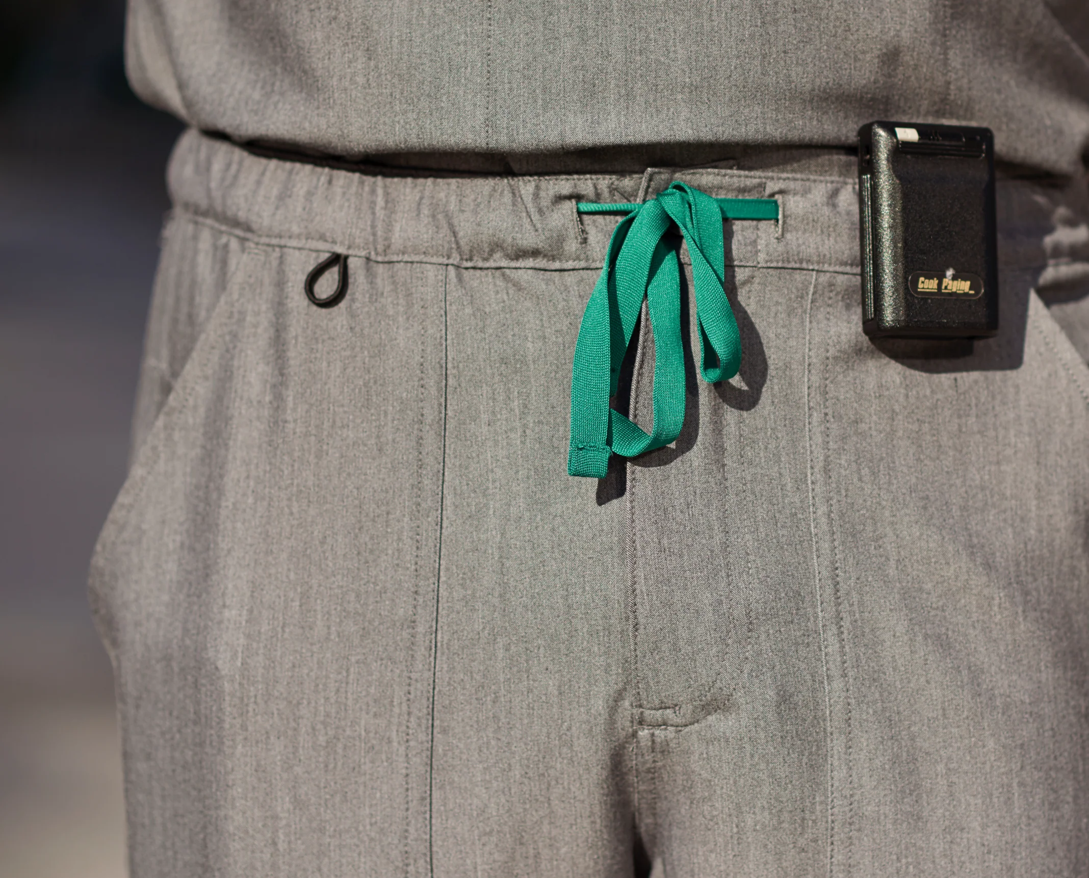 Men's Graphite Cairo™ - Short Cargo Scrub Pants - Image 9