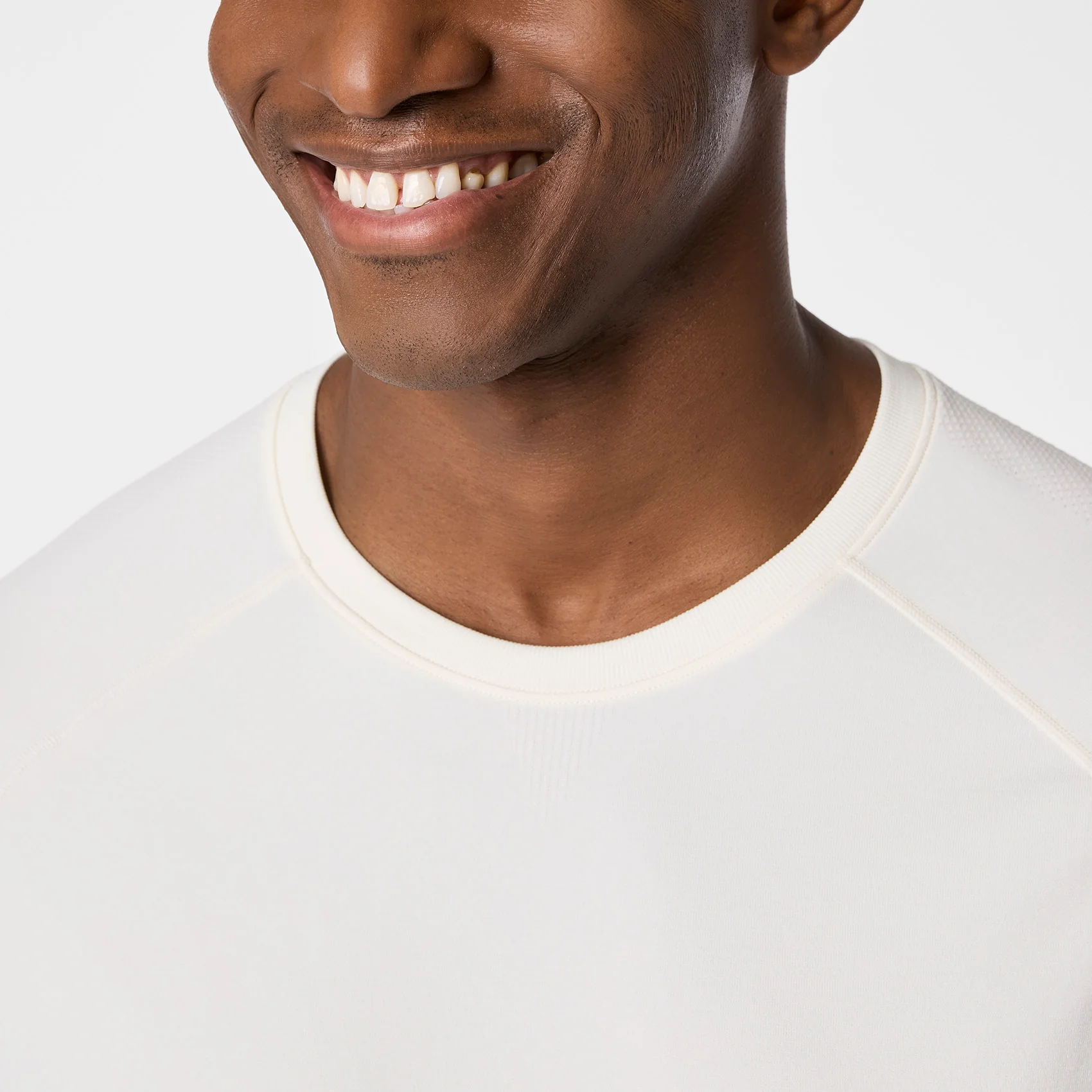 men's Off White FIGS x Team USA Makato Seamless - Shortsleeve Underscrub - Image 7