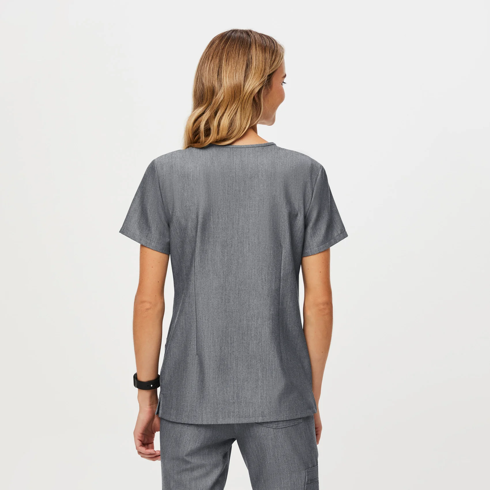 Women's Graphite Casma™ - Three-Pocket Scrub Top - Image 4