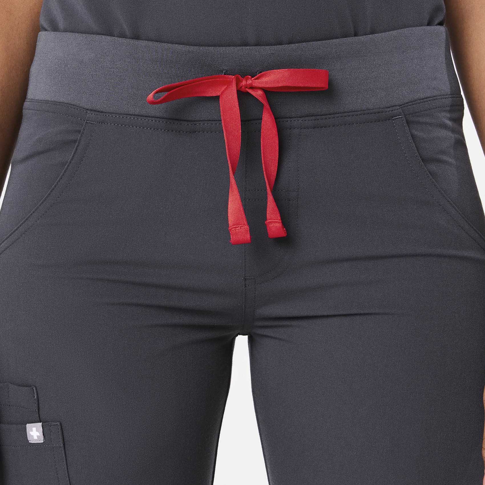 women's Charcoal Kade™ - Cargo Scrub Pants (3XL - 6XL) - Image 5