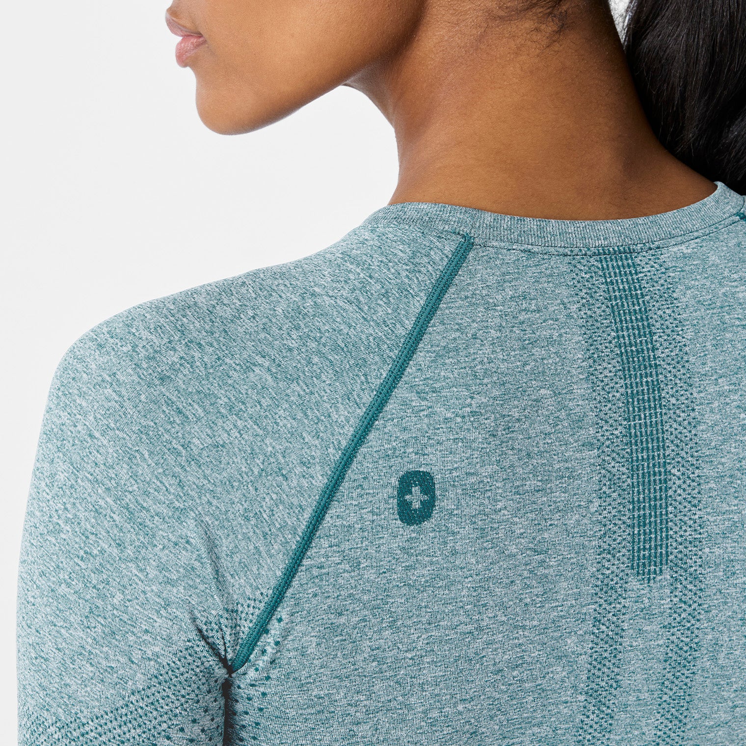 women's Caribbean Blue Salta Seamless - Longsleeve Underscrub - Image 5