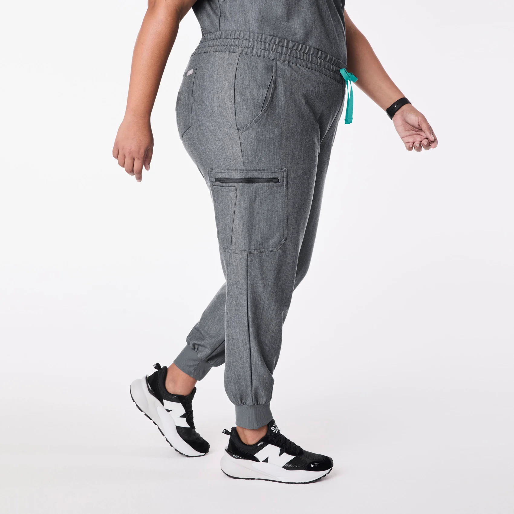 women's Graphite Uman Relaxed - Petite Jogger Scrub Pant (3XL-6XL) - Image 3