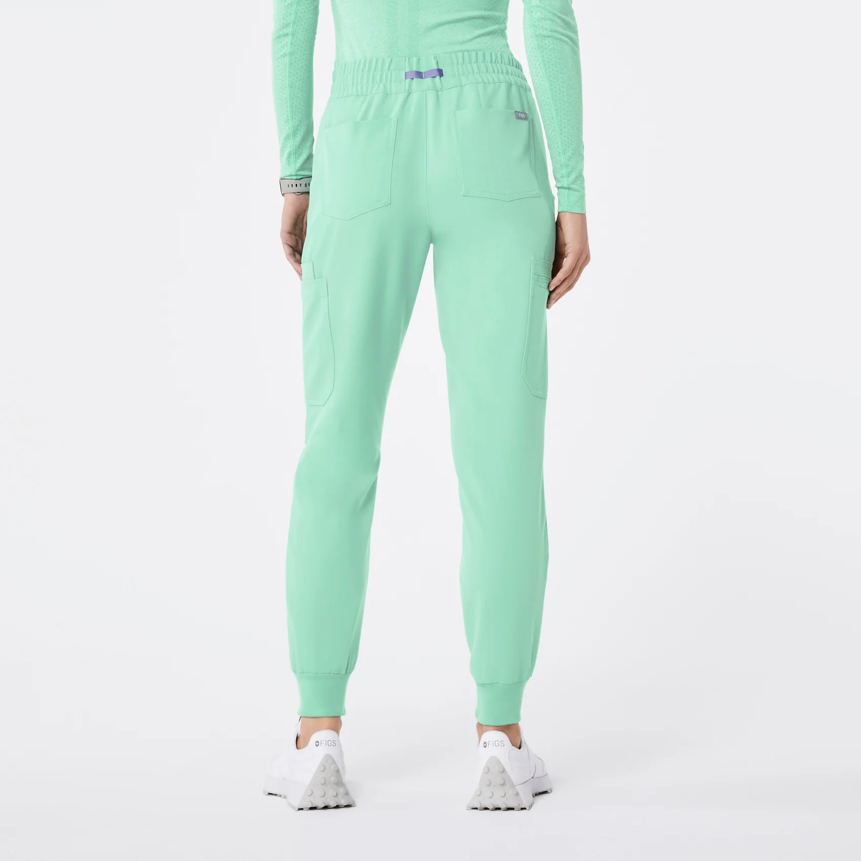 women's Mariner Uman Relaxed - Petite Jogger Scrub Pant - Image 4