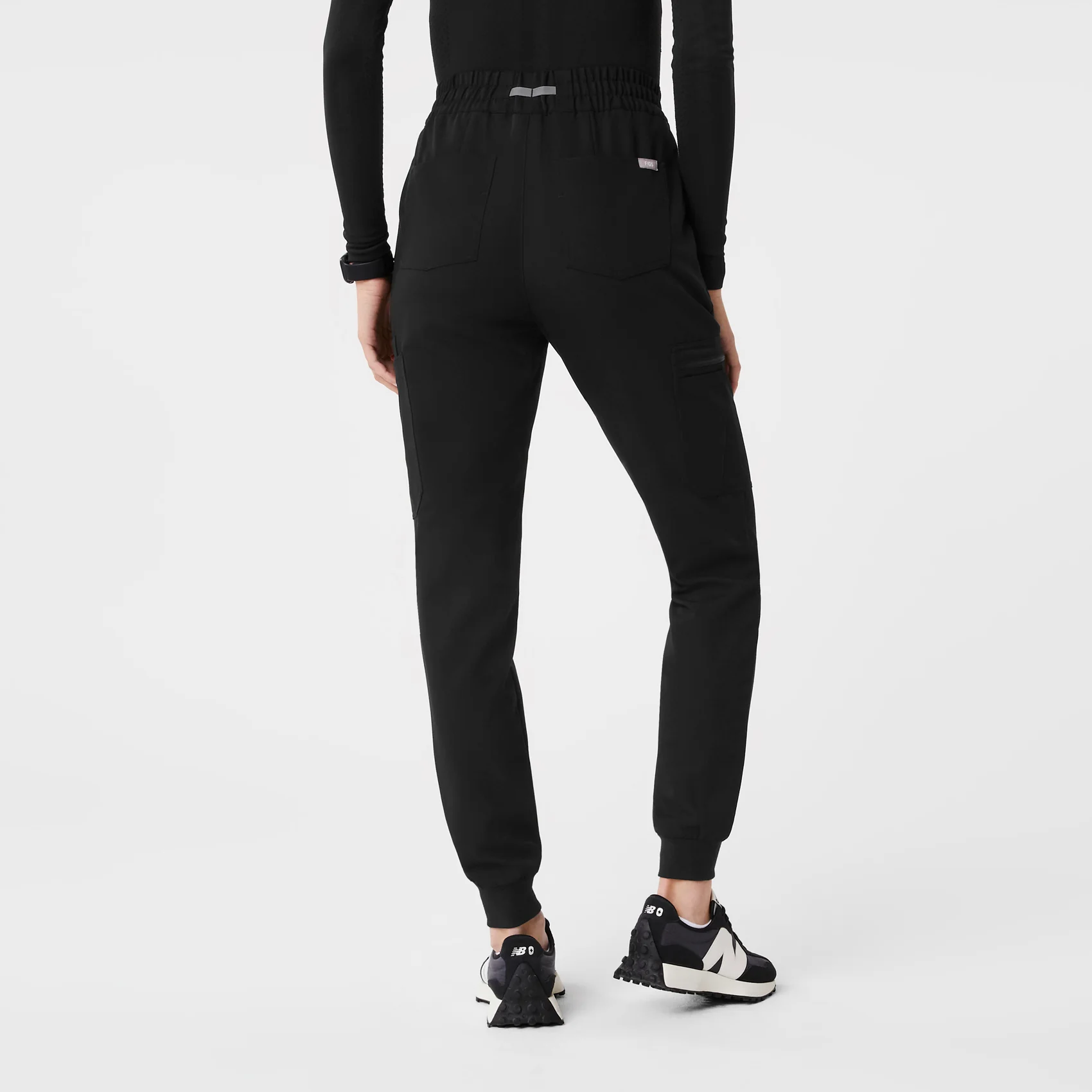 women's Black High Waisted Uman Relaxed - Tall Jogger Scrub Pants - Image 4