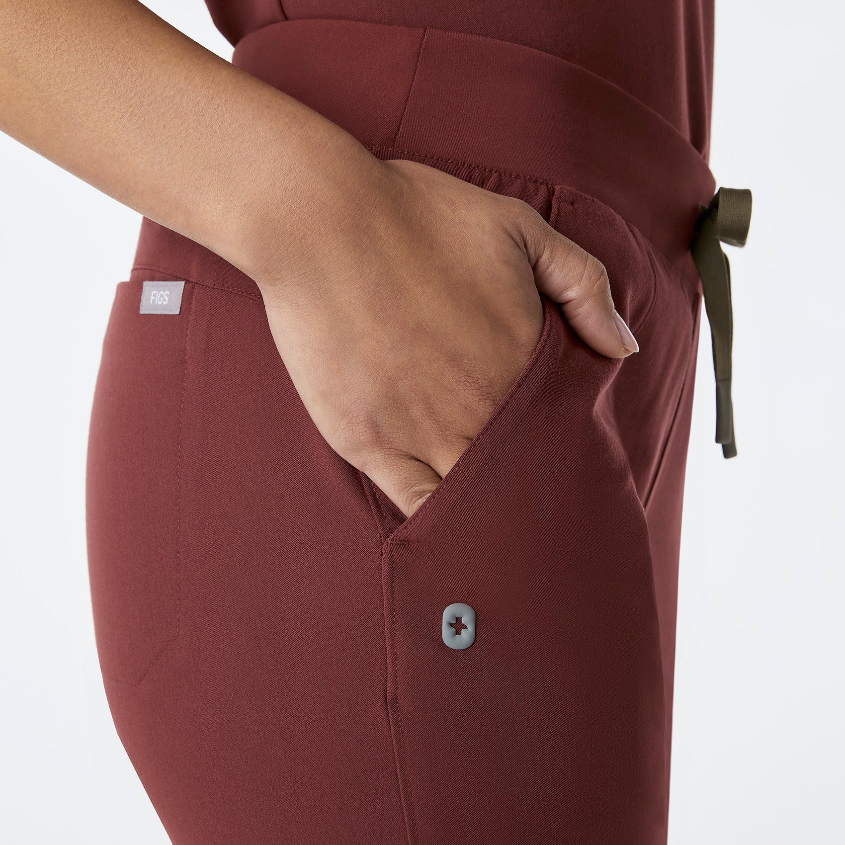 women's Walnut Victoria Slim Tapered - Petite Scrub Pant - Image 7