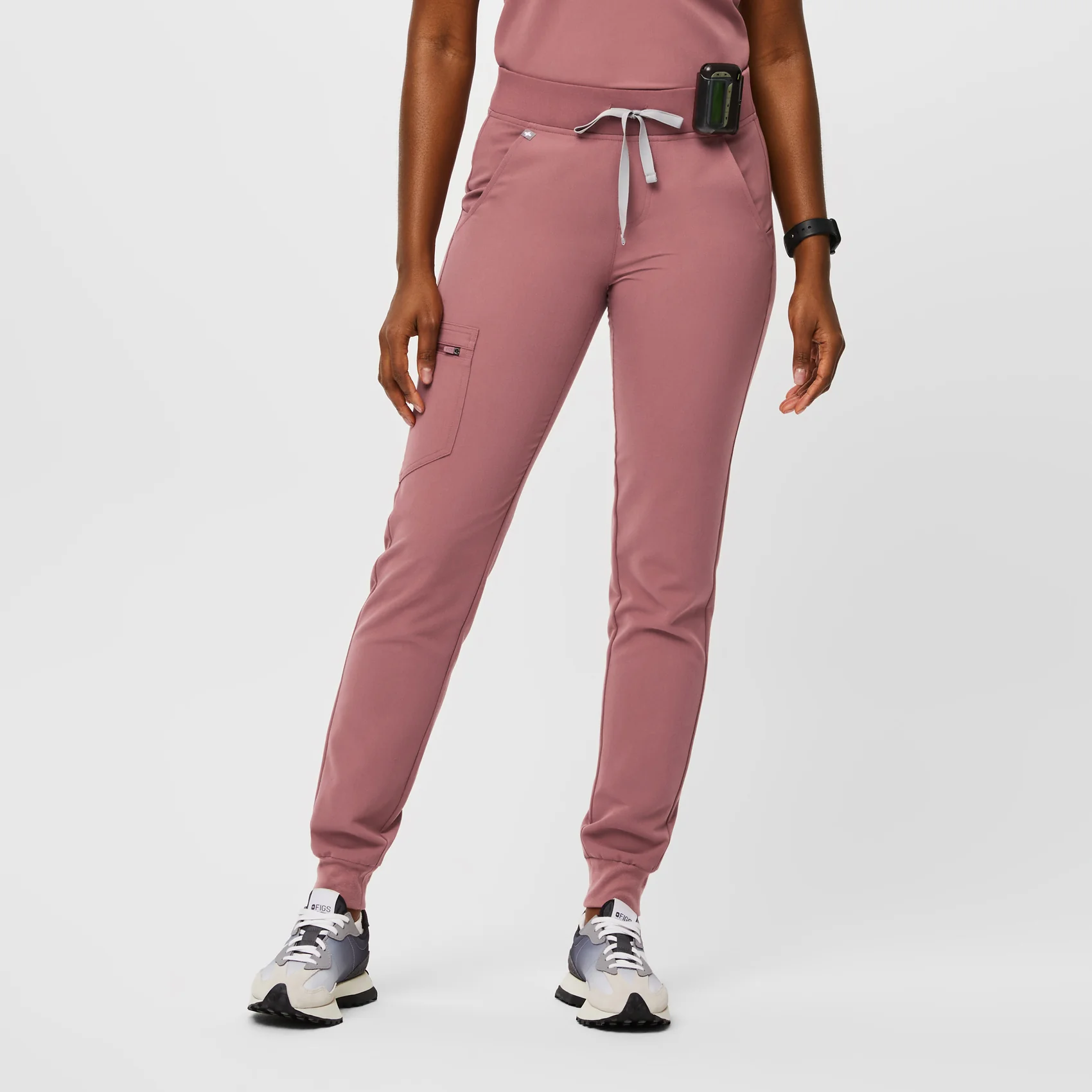 women's Mauve Zamora™ - Petite Jogger Scrub Pants